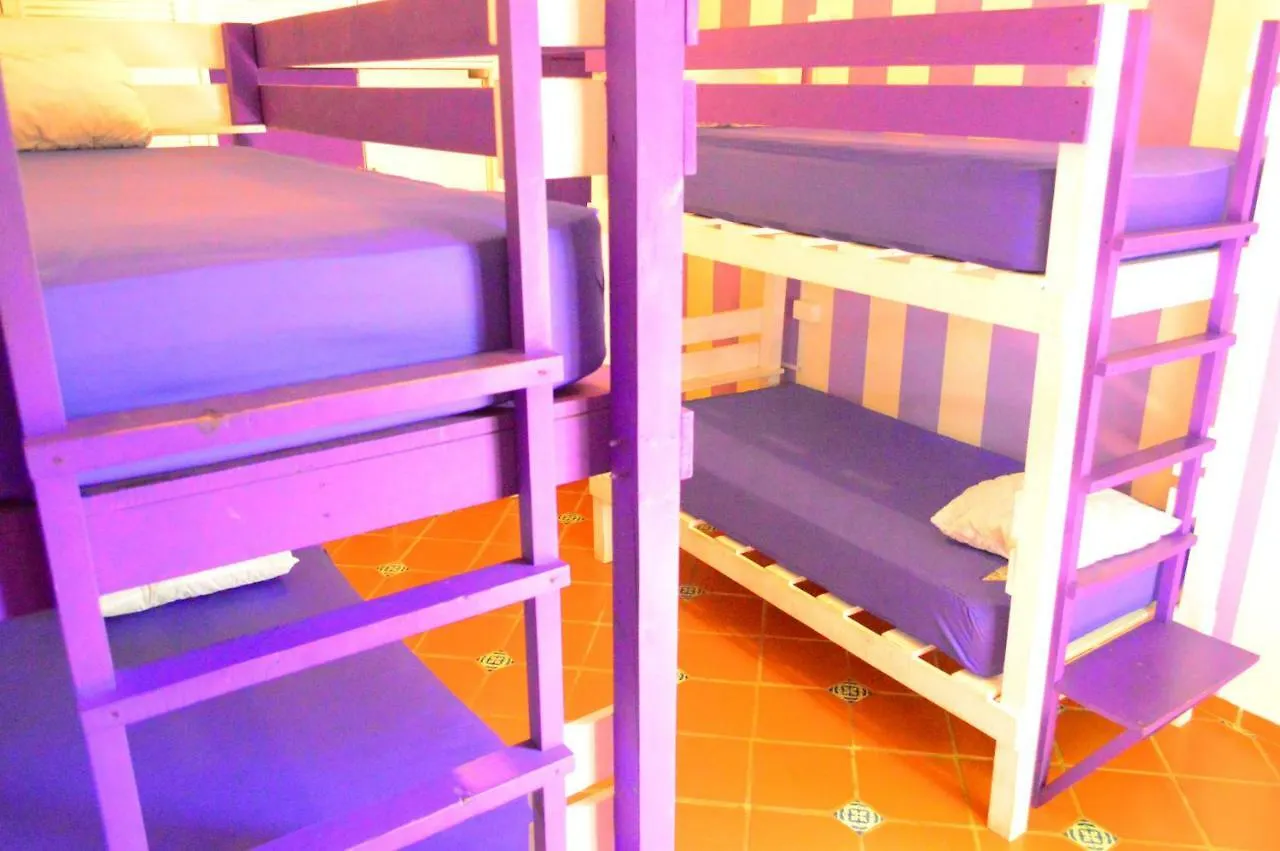 The Yak Hostel 普拉亚卡门